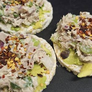 Loaded Tuna Rice Cakes