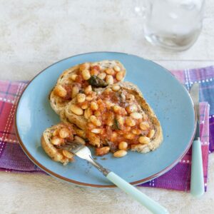 Basic homemade baked beans