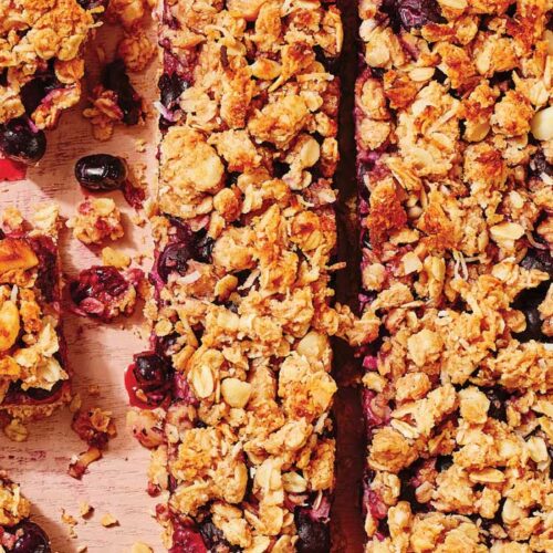 Blueberry macadamia oat slice