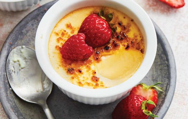 Coconut crème brulee