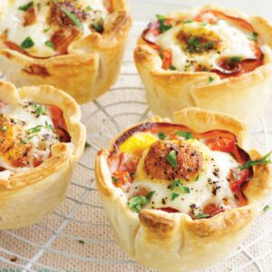 Ham and egg mini pies