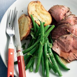 Lamb mini roast with oregano, garlic and lemon