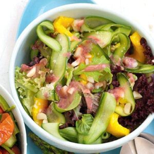 Mango and macadamia salad