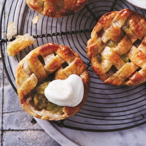 Mini apple pies