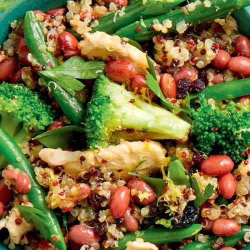 Quinoa pilaf with chicken and red kidney beans