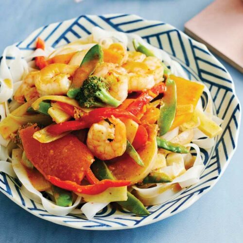 Red curry prawn stir-fry