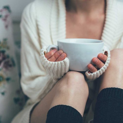 What helps with sleep – warm milk, chamomile or cocoa?