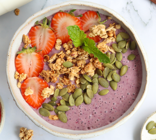 Soothing banana berry smoothie bowl